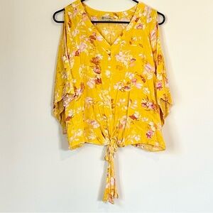 Democracy Yellow Floral Cold Shoulder Blouse - Size: Small